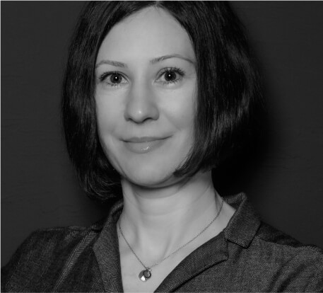 MARGARITA EDREVA - CLIENT SERVICE DIRECTOR